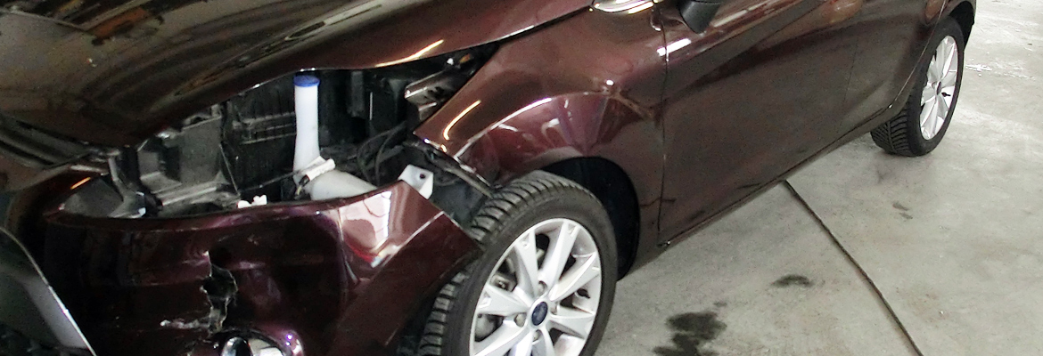 Reparatur von Unfallautos